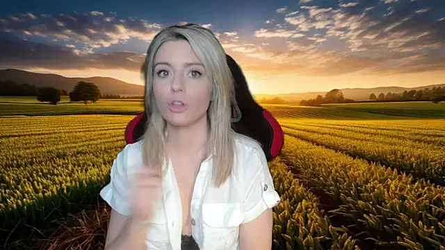 Snapshot of Lisaonthemoon chatting on 20, 12, 2024 Lisaonthemoon online show from 20, 12, 2024