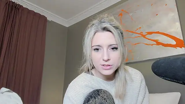 Snapshot of Lisaonthemoon chatting on 29, 12, 2024 Lisaonthemoon online show from 29, 12, 2024