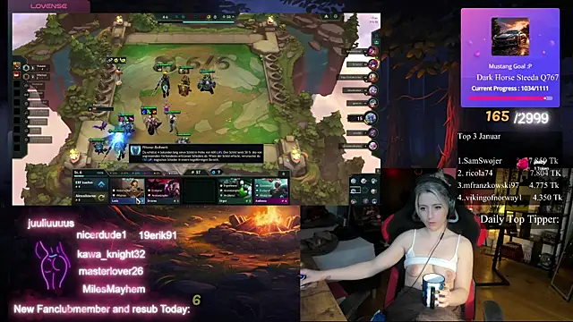 Snapshot of Lisaonthemoon chatting on 30, 1, 2025 Lisaonthemoon online show from 30, 1, 2025