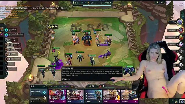 Snapshot of Lisaonthemoon chatting on 5, 10, 2025 Lisaonthemoon online show from 5, 10, 2025