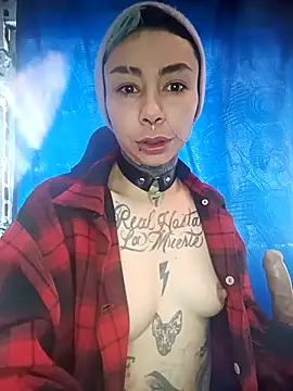 Snapshot of real_fenix chatting on 14, 12, 2025 real fenix online show from 14, 12, 2025