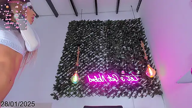 Brianna Stars online show from 28, 1, 2025