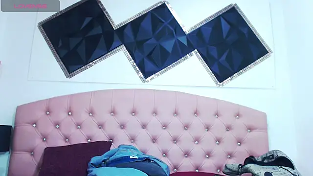 andrea safeira doll online show from 9, 3, 2025