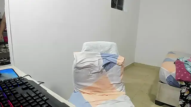 big small h0rny  online show from 6, 3, 2026