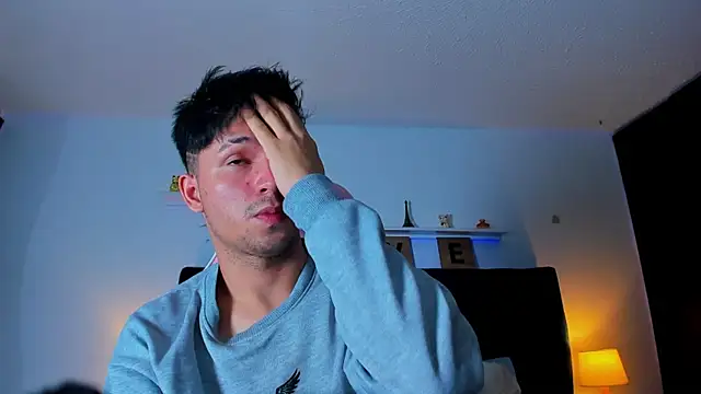 Issac james  online show from 15, 10, 2025