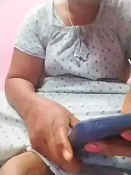 Snapshot of Tamilpriya46 chatting on 18, 1, 2025 Tamilpriya46 online show from 18, 1, 2025