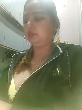 Snapshot of Dianaa9 chatting on 25, 12, 2024 Dianaa9 online show from 25, 12, 2024