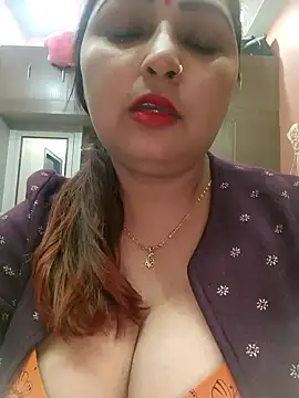 Snapshot of Dianaa9 chatting on 10, 2, 2025 Dianaa9 online show from 10, 2, 2025
