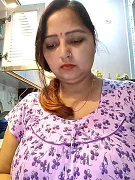 Snapshot of Dianaa9 chatting on 2, 3, 2025 Dianaa9 online show from 2, 3, 2025