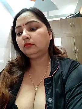 Snapshot of Dianaa9 chatting on 6, 3, 2025 Dianaa9 online show from 6, 3, 2025
