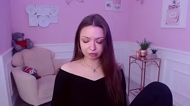 LucySkilar online show from 27, 1, 2025