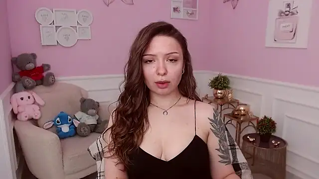 LucySkilar online show from 27, 3, 2026