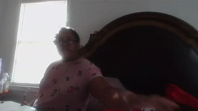 ebonyred online show from 10, 4, 2026