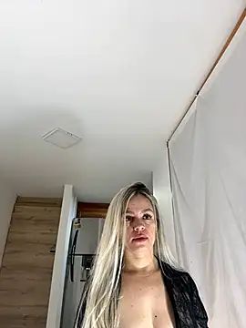 Snapshot of nicole_valencia_ chatting on 16, 2, 2025 nicole valencia online show from 16, 2, 2025