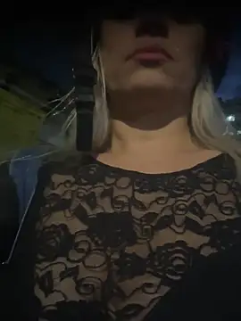 Snapshot of nicole_valencia_ chatting on 8, 3, 2025 nicole valencia online show from 8, 3, 2025