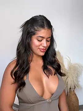 MelissaWaltton online show from 31, 1, 2025