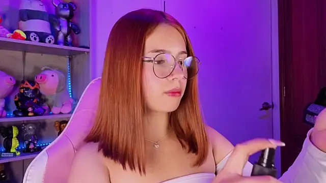 Snapshot of EmilyMiller_ chatting on 17, 1, 2026 EmilyMiller online show from 17, 1, 2026