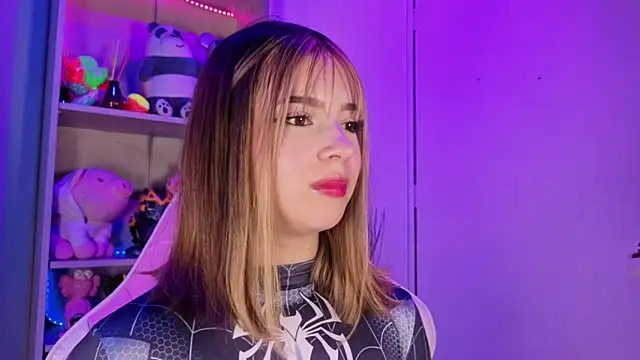 Snapshot of EmilyMiller_ chatting on 13, 2, 2026 EmilyMiller online show from 13, 2, 2026