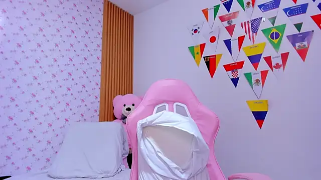 Soyqueen online show from 19, 7, 2026