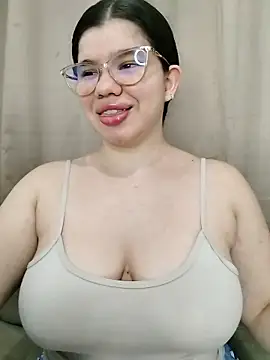 Danzel1105 online show from 21, 11, 2025