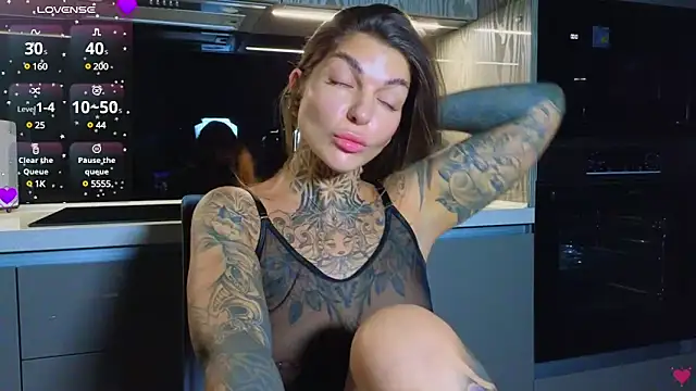 Snapshot of tattooedBabyy chatting on 13, 1, 2025 tattooedBabyy online show from 13, 1, 2025