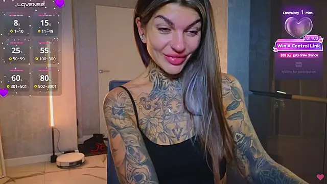 Snapshot of tattooedBabyy chatting on 10, 2, 2025 tattooedBabyy online show from 10, 2, 2025