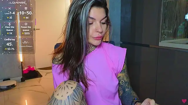 Snapshot of tattooedBabyy chatting on 20, 3, 2025 tattooedBabyy online show from 20, 3, 2025