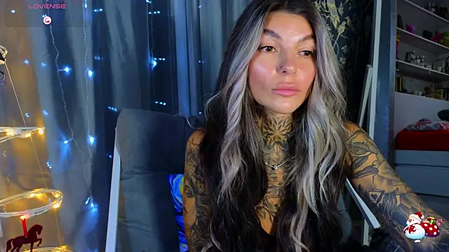 tattooedBabyy online show from 5, 12, 2025