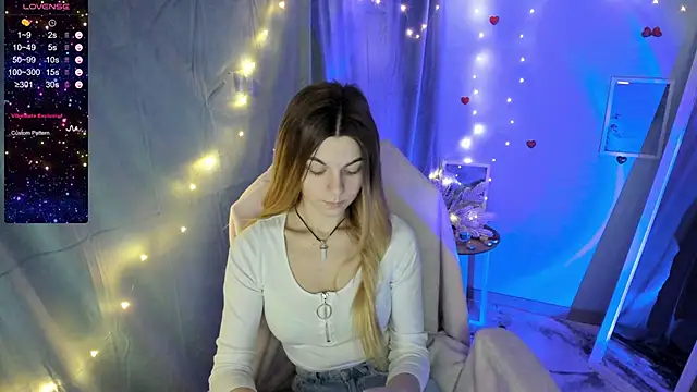 Snapshot of Sweet_me_ chatting on 4, 2, 2025 Sweet me online show from 4, 2, 2025