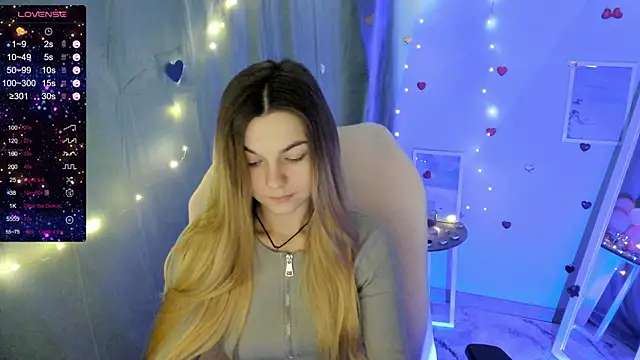 Snapshot of Sweet_me_ chatting on 14, 3, 2025 Sweet me online show from 14, 3, 2025