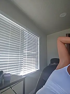 Dixiefaye Pika online show from 21, 11, 2025