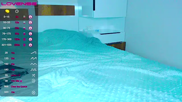 kitti kaattt online show from 21, 9, 2025