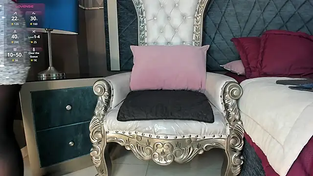 Snapshot of Janna_Rousse_ chatting on 25, 9, 2025 Janna Rousse online show from 25, 9, 2025