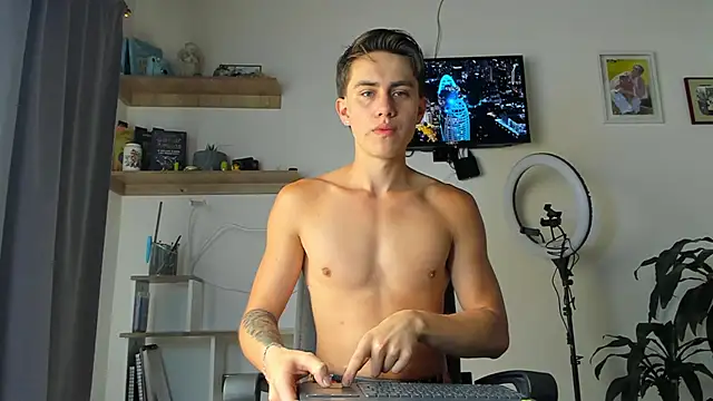 manucute 23  online show from 28, 11, 2025