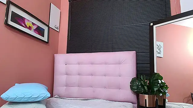 MiissBNasty online show from 13, 12, 2024