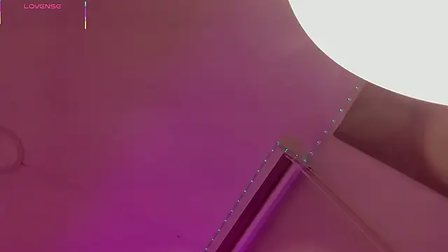 Snapshot of Oriana_Guzman chatting on 9, 2, 2026 Oriana Guzman online show from 9, 2, 2026