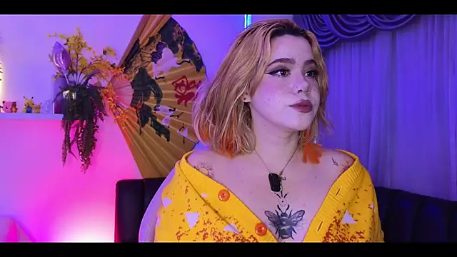 albaismynameX online show from 15, 11, 2025