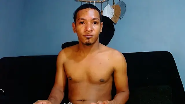 Grandeygruesa1 online show from 31, 12, 2024