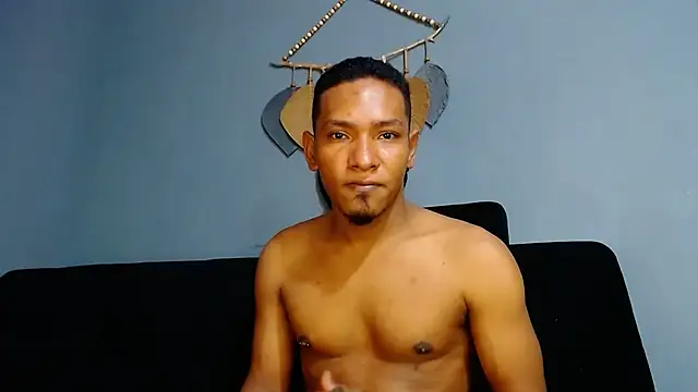 Grandeygruesa1 online show from 18, 1, 2025