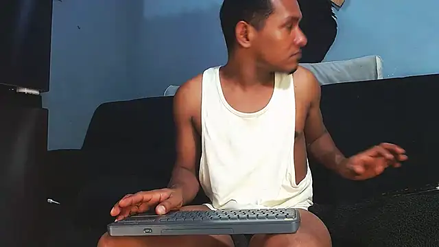 Grandeygruesa1 online show from 12, 4, 2026