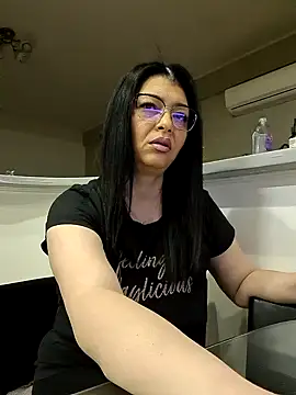 Milf Abigail online show from 23, 1, 2025