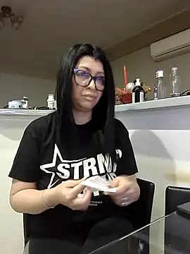 Milf Abigail online show from 6, 11, 2025