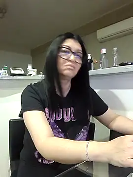 Milf Abigail online show from 29, 11, 2025