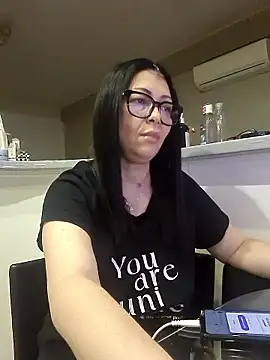 Milf Abigail online show from 8, 1, 2026