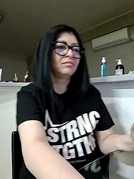 Milf Abigail online show from 12, 4, 2026