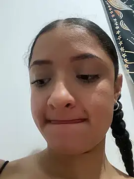 Alicia ALICIA online show from 10, 1, 2025