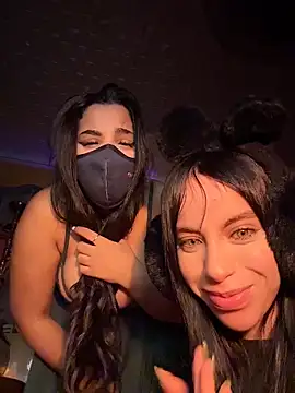 Snapshot of ORLA86 chatting on 2, 12, 2025 ORLA86 online show from 2, 12, 2025