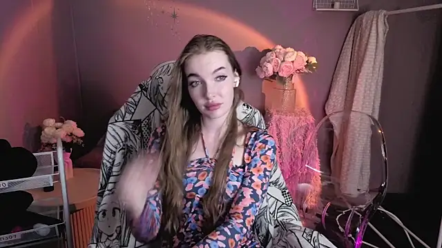 Snapshot of LissaCain chatting on 30, 6, 2026 LissaCain online show from 30, 6, 2026