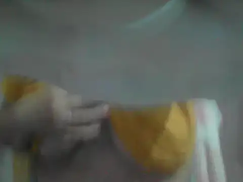 Snapshot of AnaXBerry chatting on 6, 6, 2026 AnaXBerry online show from 6, 6, 2026