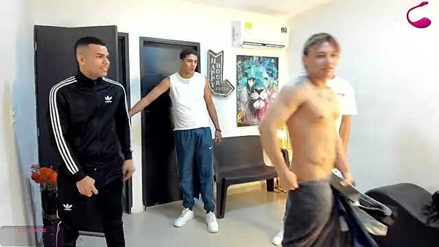 badguyss bisex online show from 15, 11, 2025